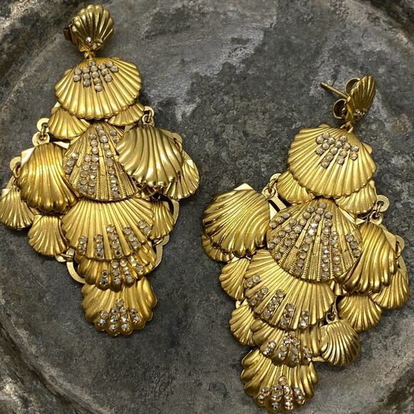 NEW Anthropologie x Gas Bijoux Tahiti Shell Earrings - Picture 3 of 13